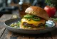 Jalapeño-osteburger med saftig kjøtt og pikant jalapeño