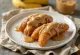 Pisang goreng servert med peanøttsmør