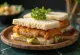 Katsu Sando, sprø panert svinekotelett med japansk tonkatsusaus i loff
